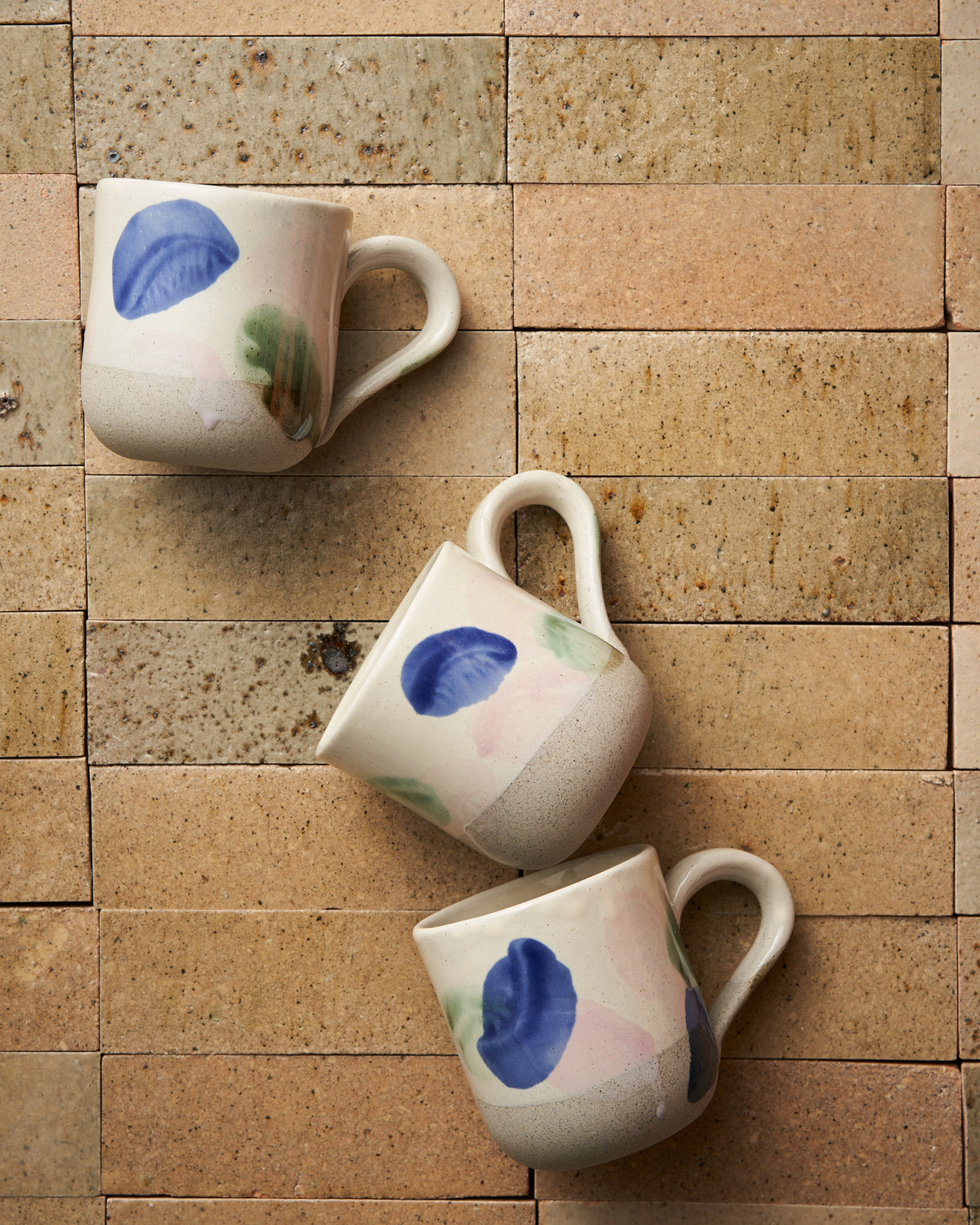 Kiln Mug / Happy Days
