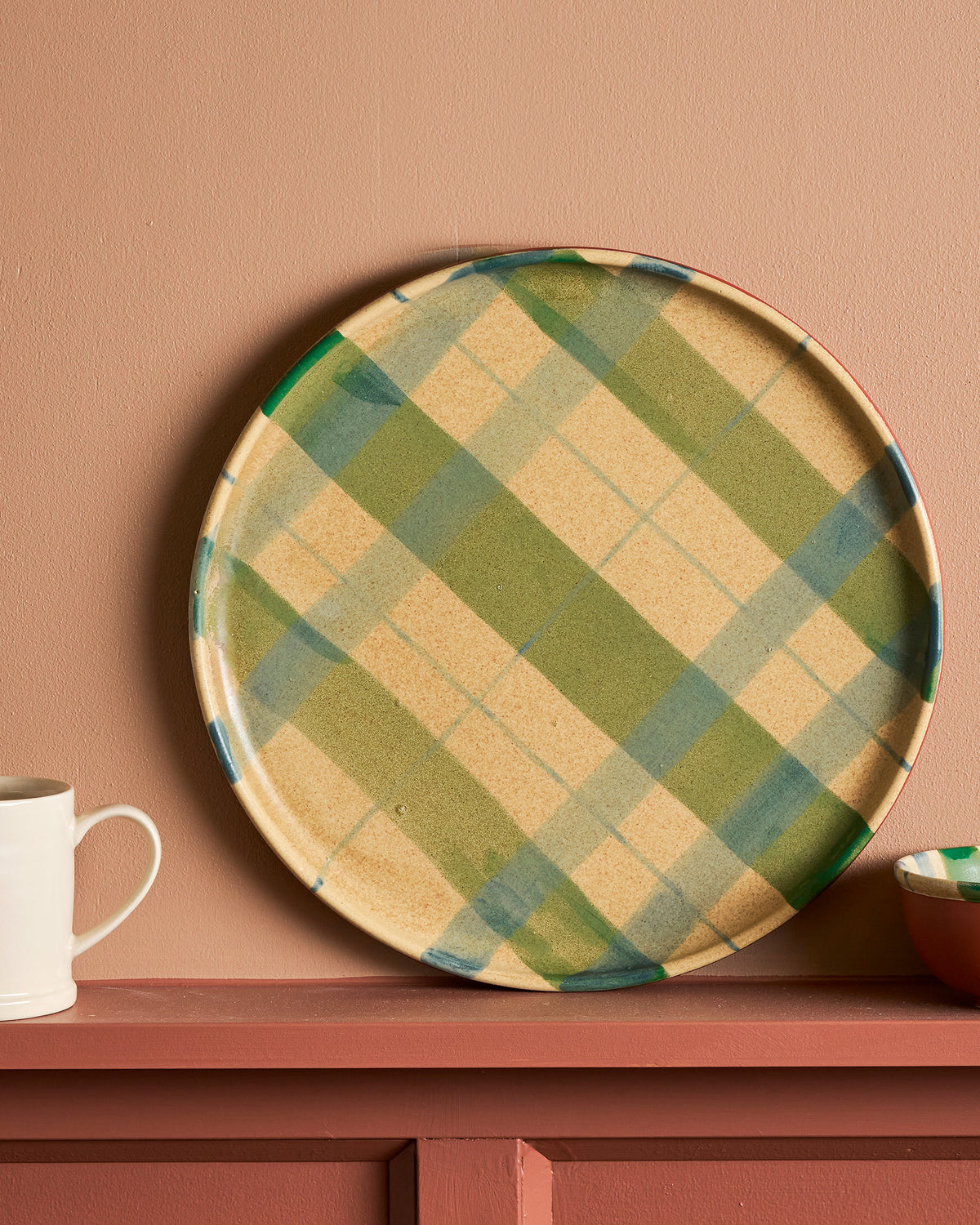 Cake Plate in Cinnamon Christmas