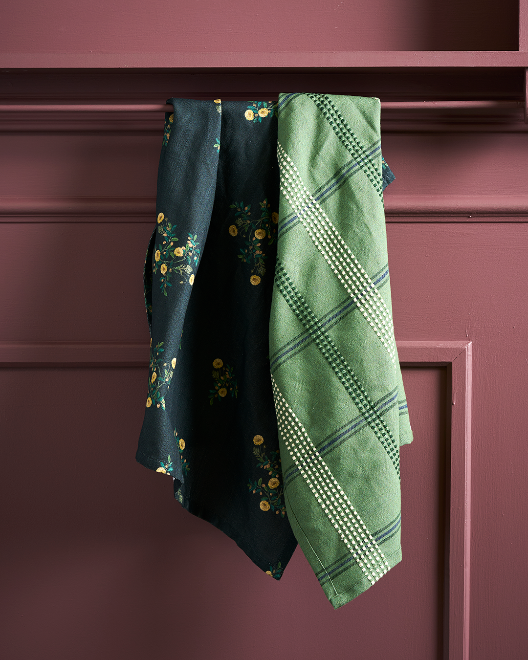 Set of 2 Tea Towels / Grace