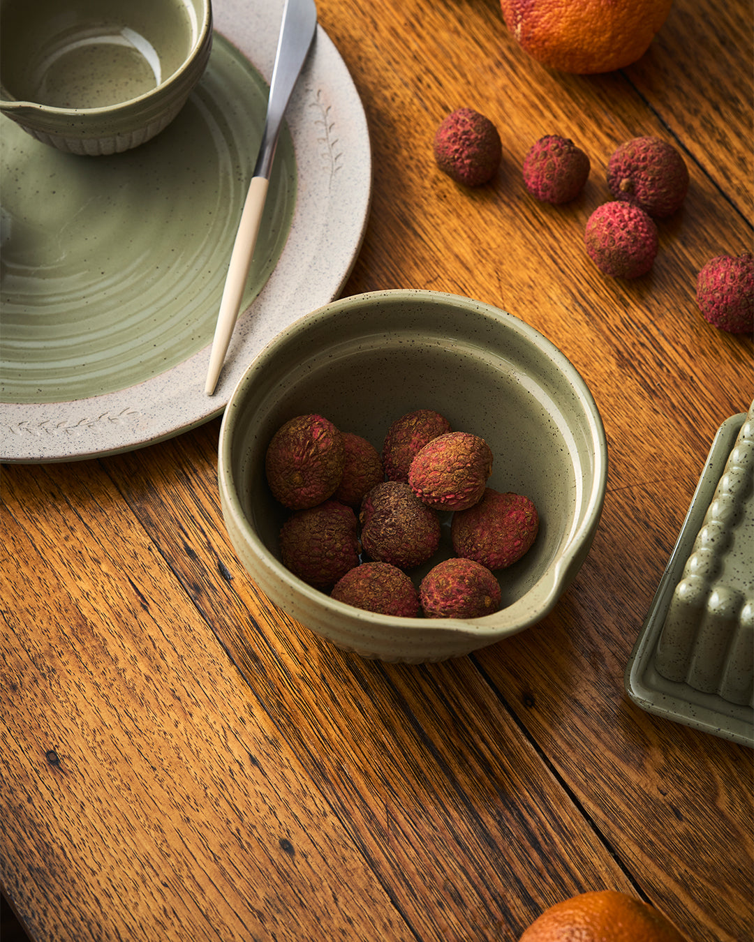Kitchen Life 16cm Scallop Bowl / Peppercorn