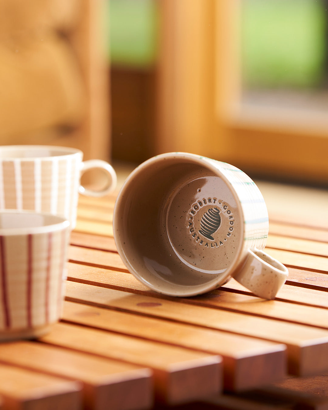 Mug in Olive / Archive