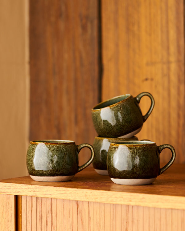 4pc Mineral Mugs in Serpentine