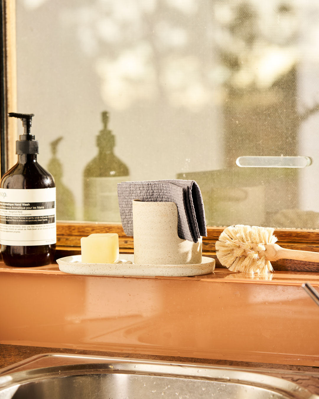 Sponge & Soap Holder with Tray / Garden To Table