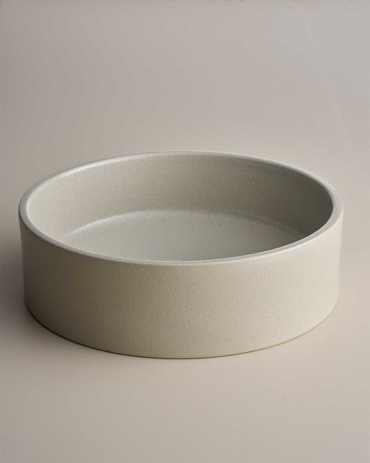 Clay 400 Round Hand Basin in Shale