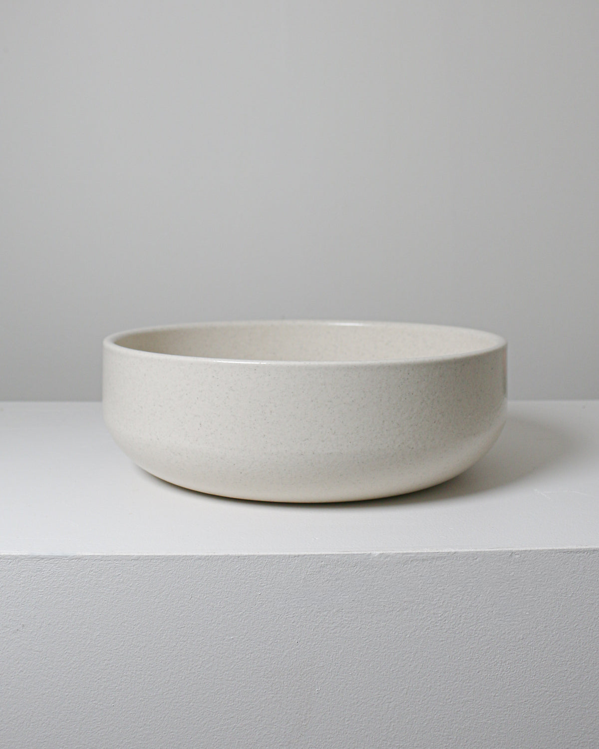 Clay 300 Round Hand Basin in Poppyseed