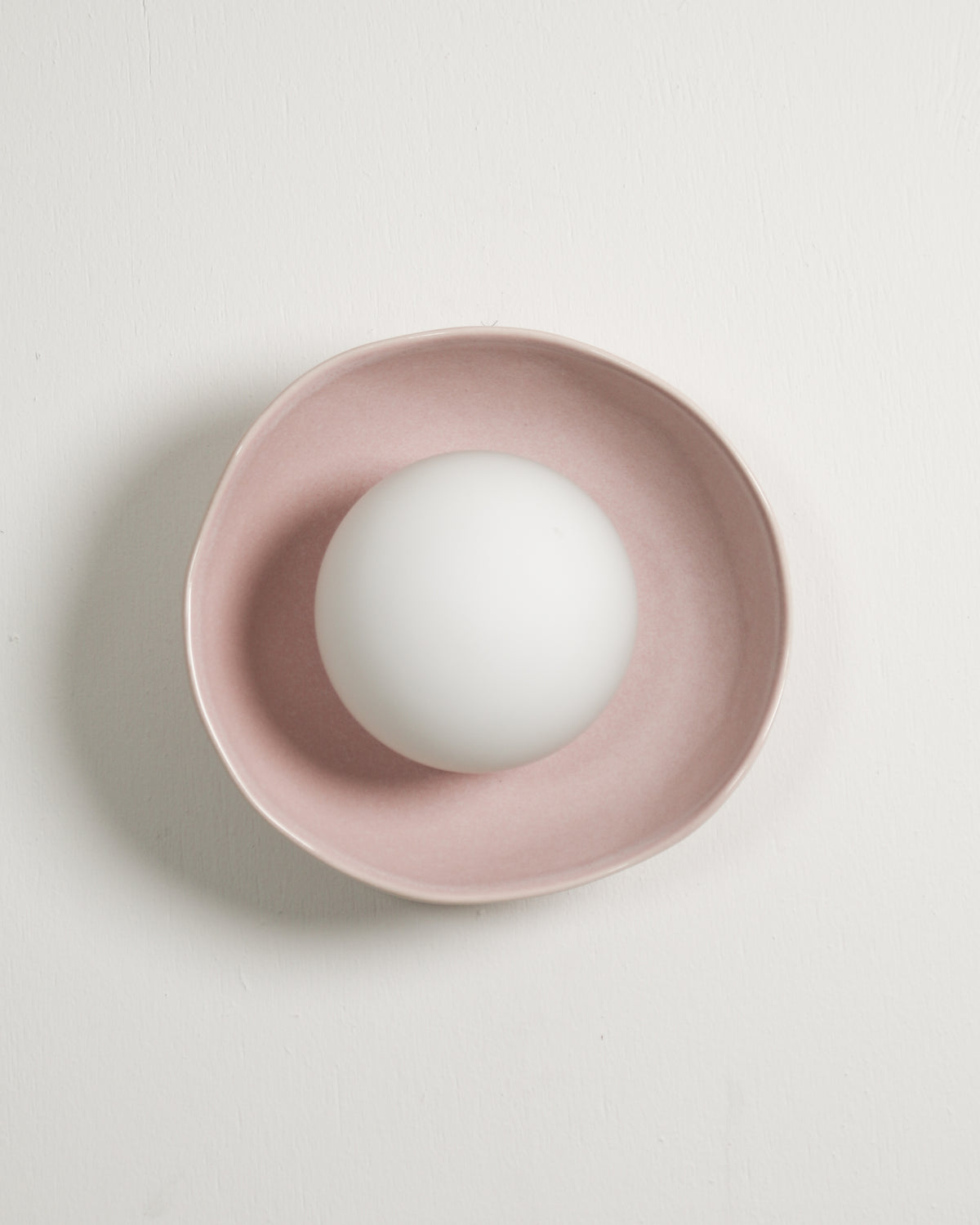 Shell Sconce Light in Rose Quartz