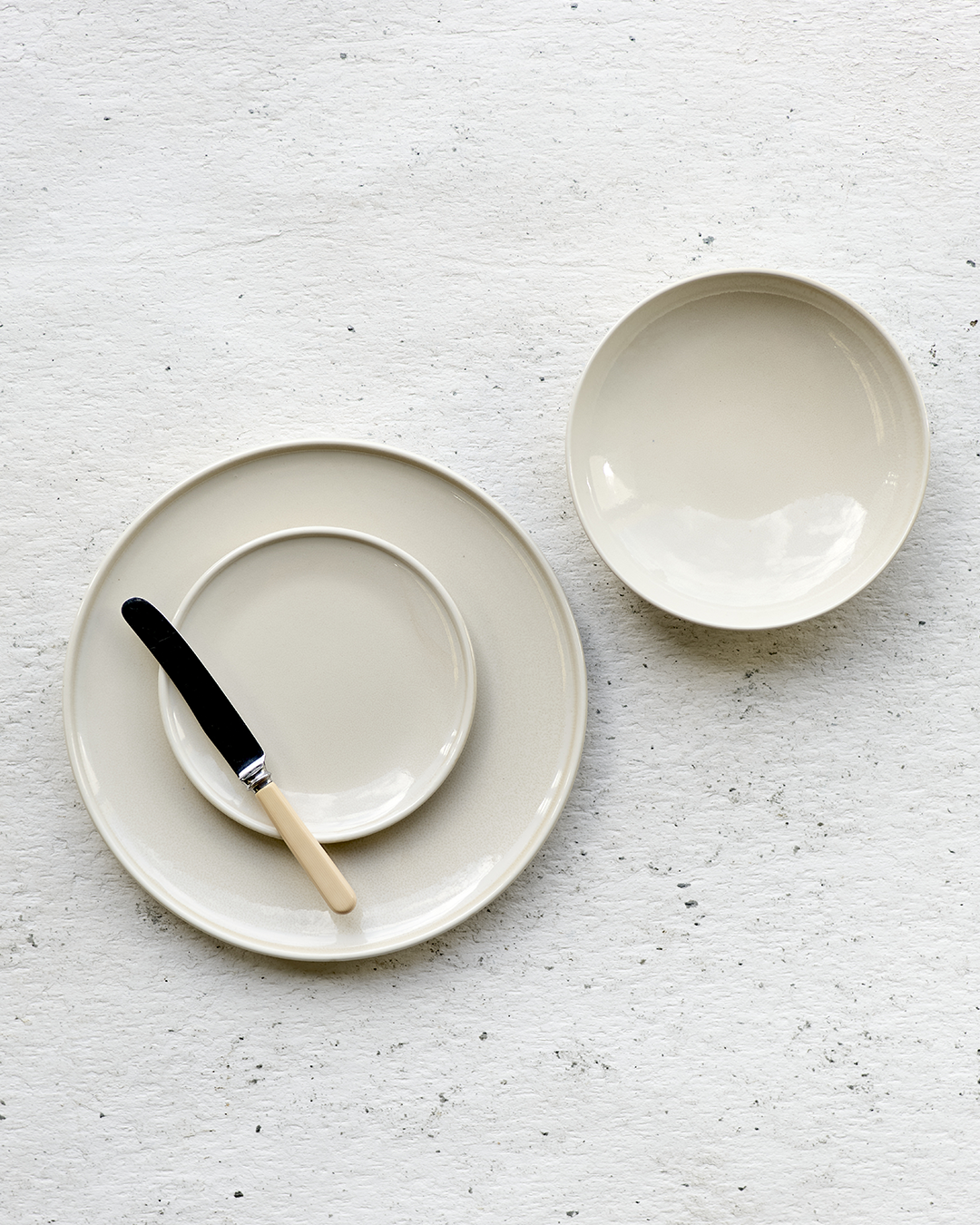 12pc Nest Round Dinner Set / Lume