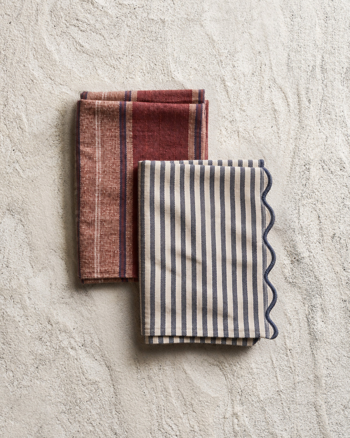 Set of 2 Tea Towles / River
