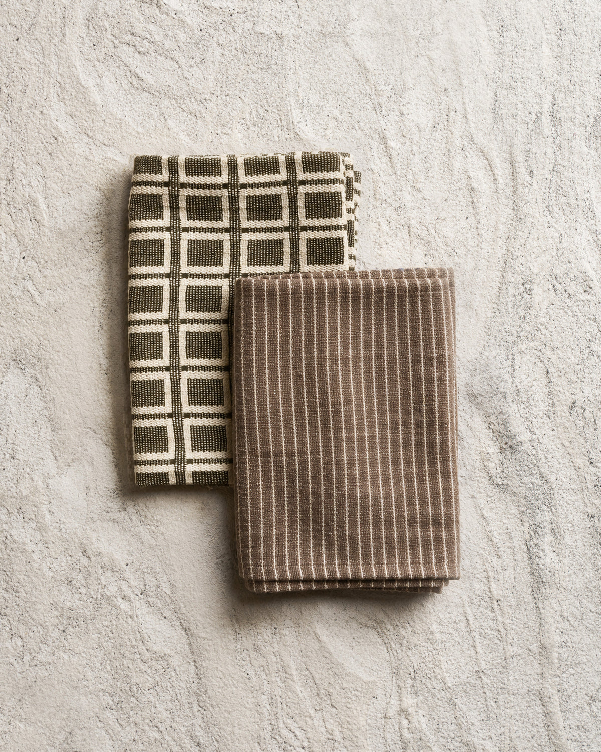 Set of 2 Tea Towles / Kit