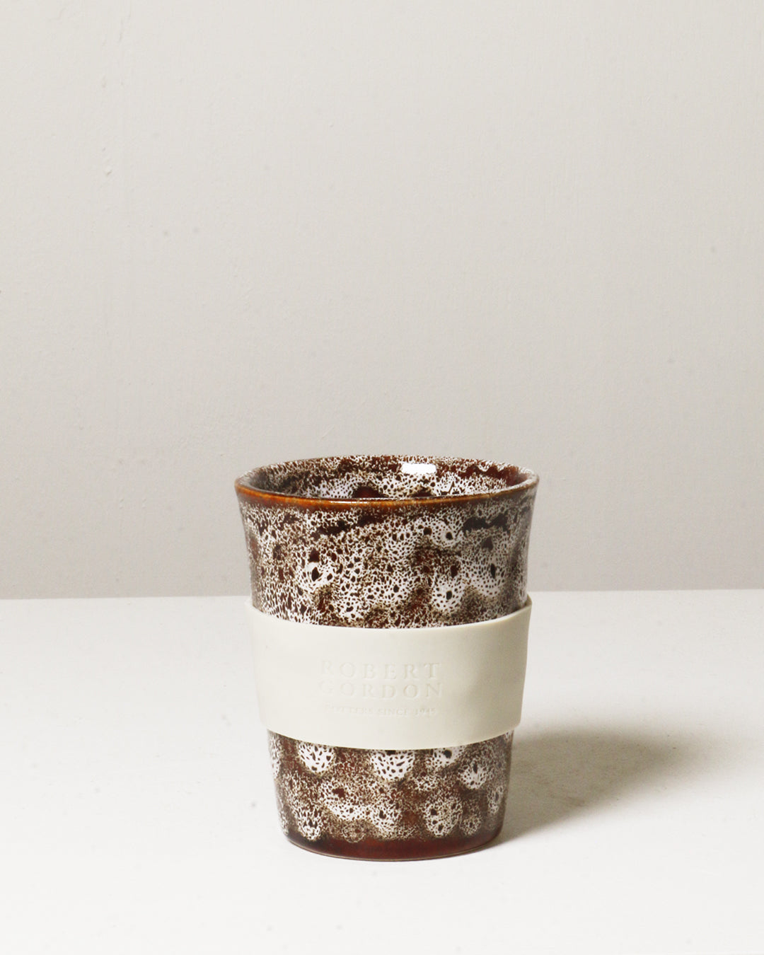 Large Carousel Cup / White Ochre