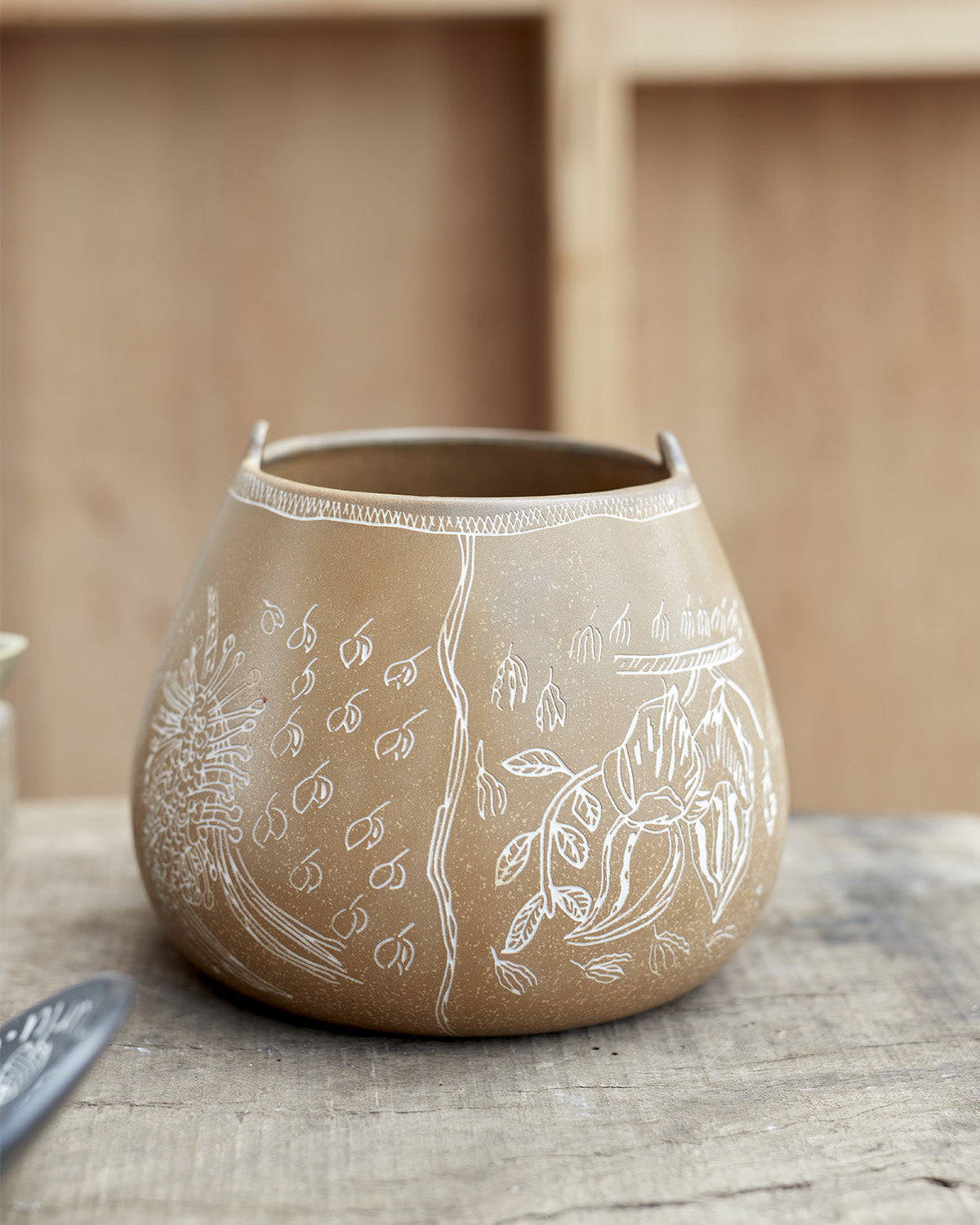 Tan Teardrop Bowl / RG x Juluwarlu