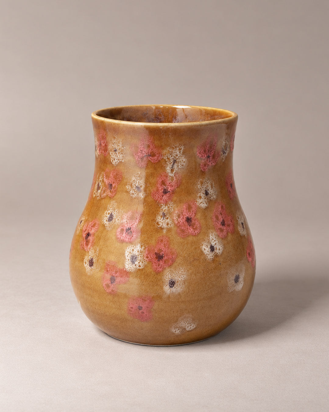 Medium Vase in Honey Blossom / Wild Country