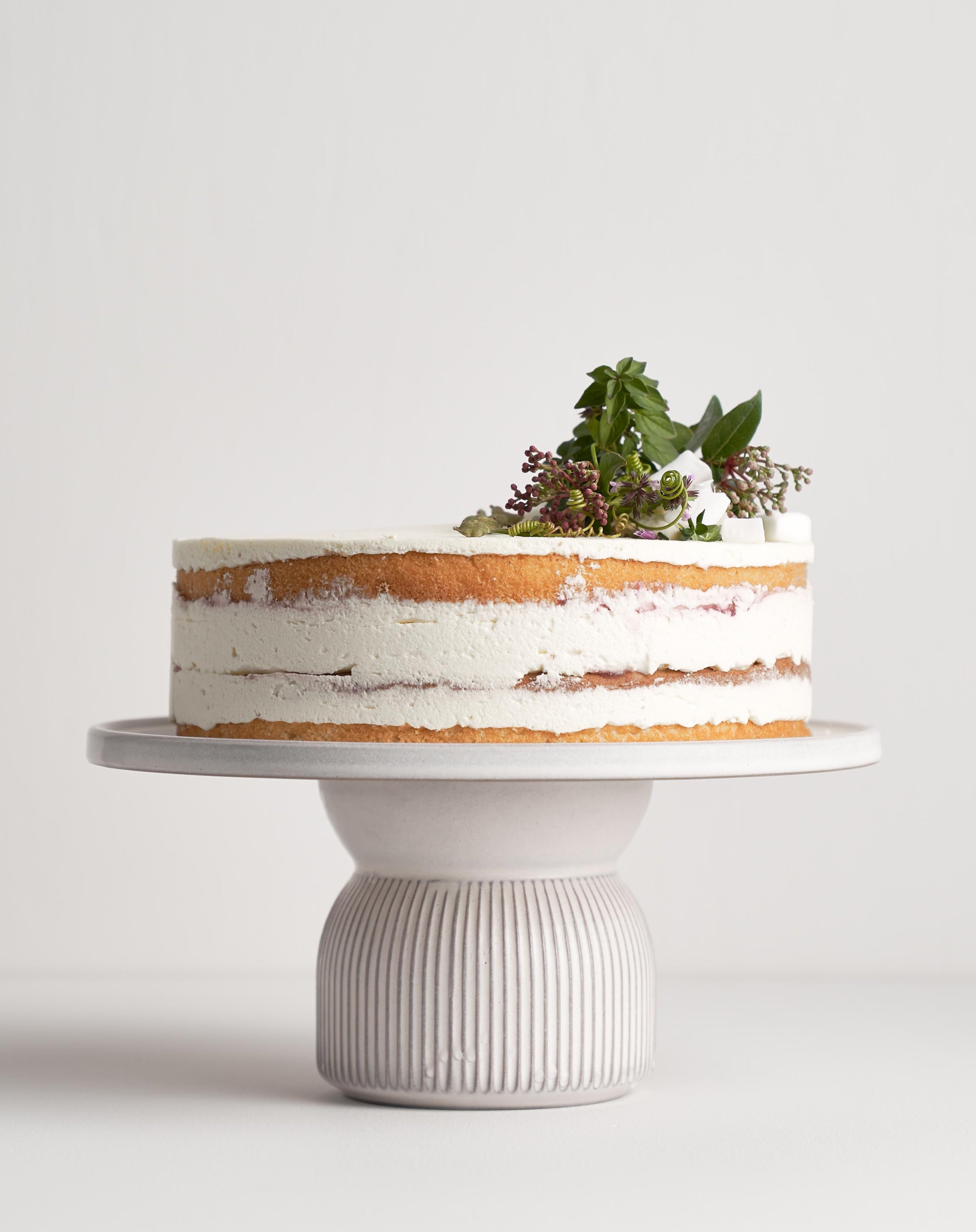 Cake Stand / Garden Party - Robert Gordon Australia