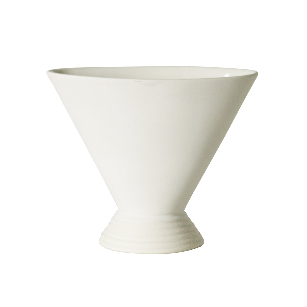 The Arrangement / Scallop Vase