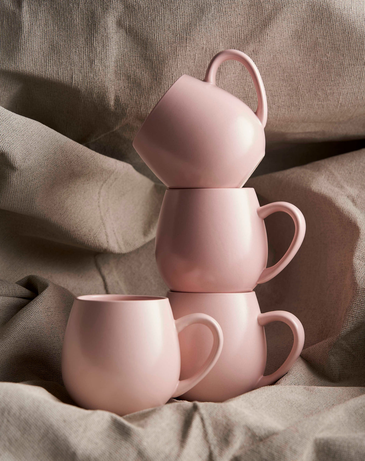 Hug Me Mugs / Matte Pink