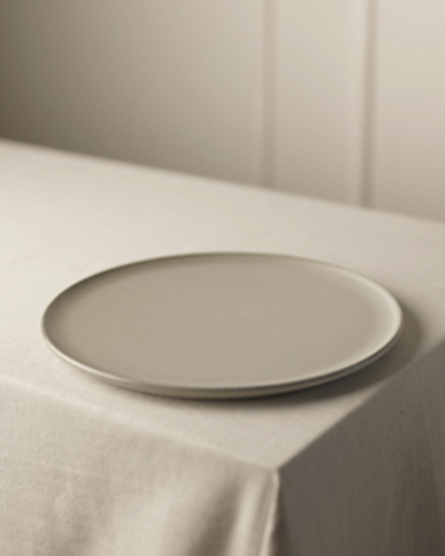 Canvas Dinner Plate / Saltbush